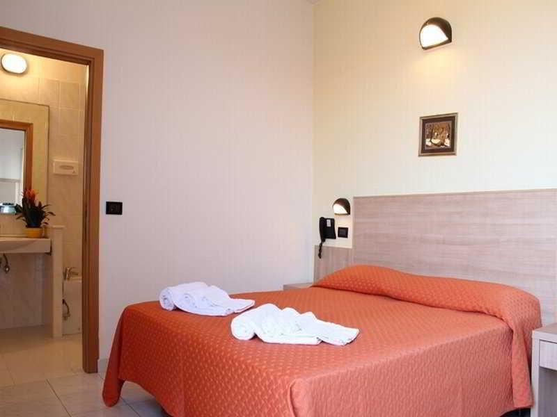 Hotel Globus 리미니 외부 사진